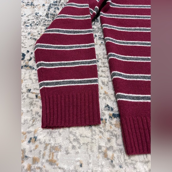 Express Lambs Wool Crew Neck Sweater - Men’s Medium - Picture 3 of 10